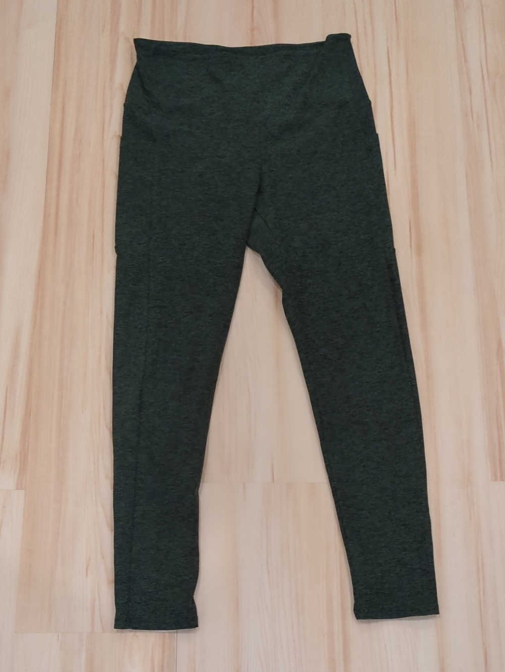 Women’s High-Rise Dark Green Stretch Leggings